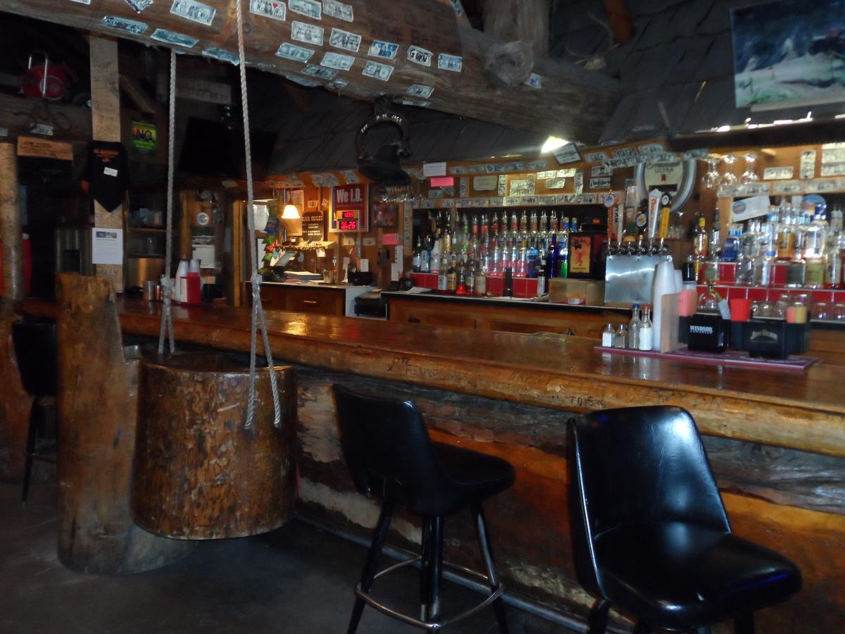The Jack Saloon Motel Lolo Esterno foto